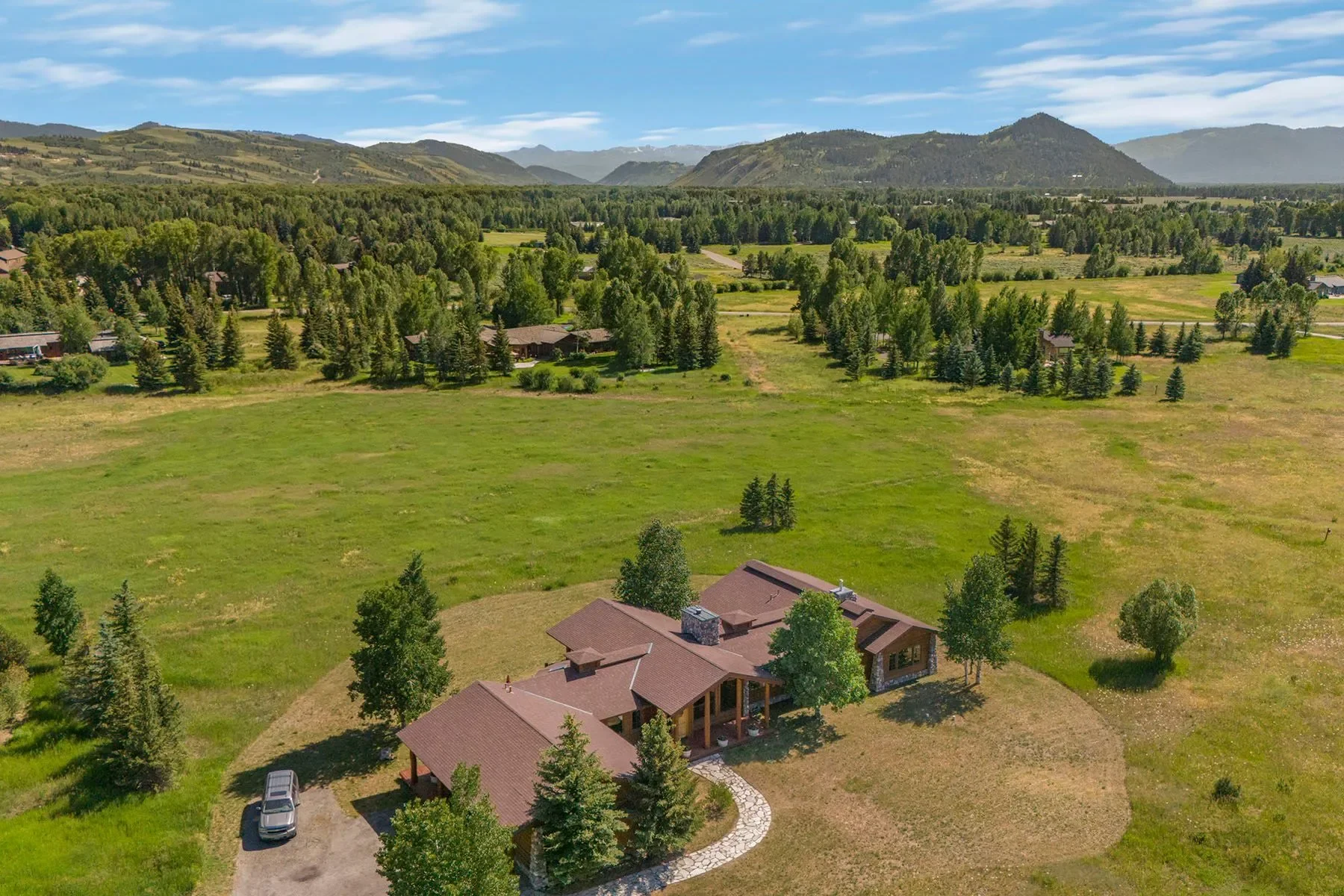 450 E Oatgrass Road , Jackson, WY 83001, Jackson, Wyoming, United States. - Photo 11