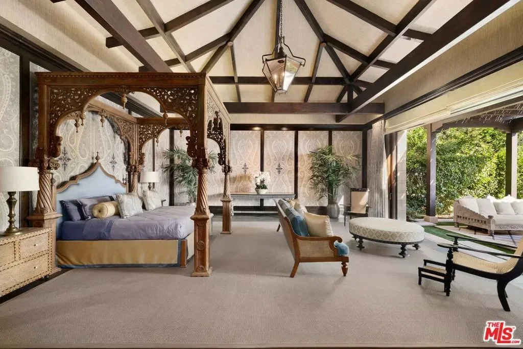 24834 Pacific Coast Highway, Malibu, California, United States. - Photo 34