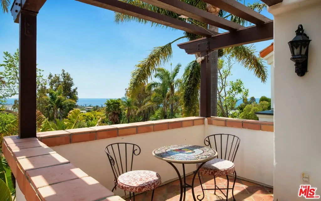 29675 Harvester Road, Malibu, California, United States. - Photo 23