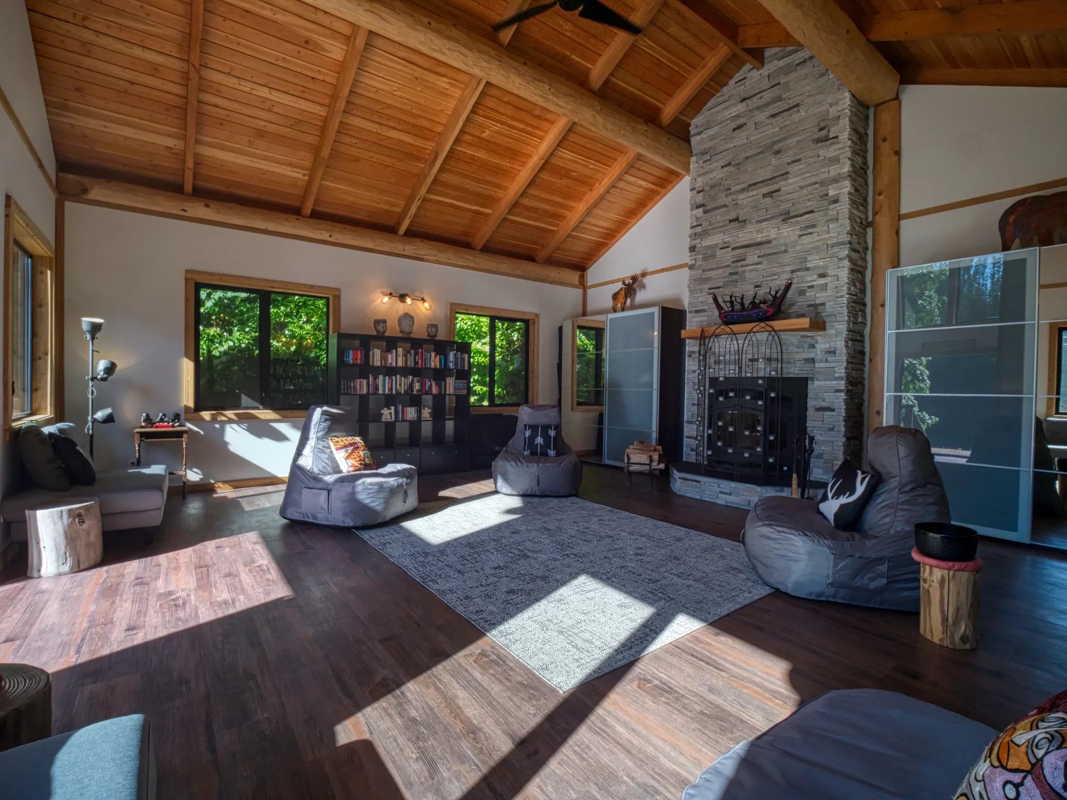 Private & Pristine Waterfront Estate BC CANADA