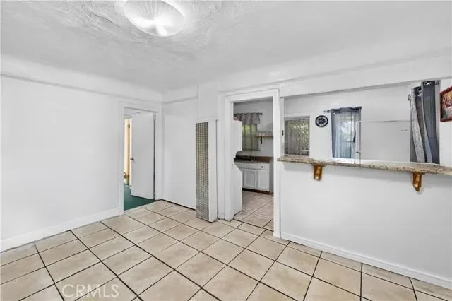 1008 E 74th Street, Los Angeles, CA 90001, Los Angeles, California, United States. - Photo 17