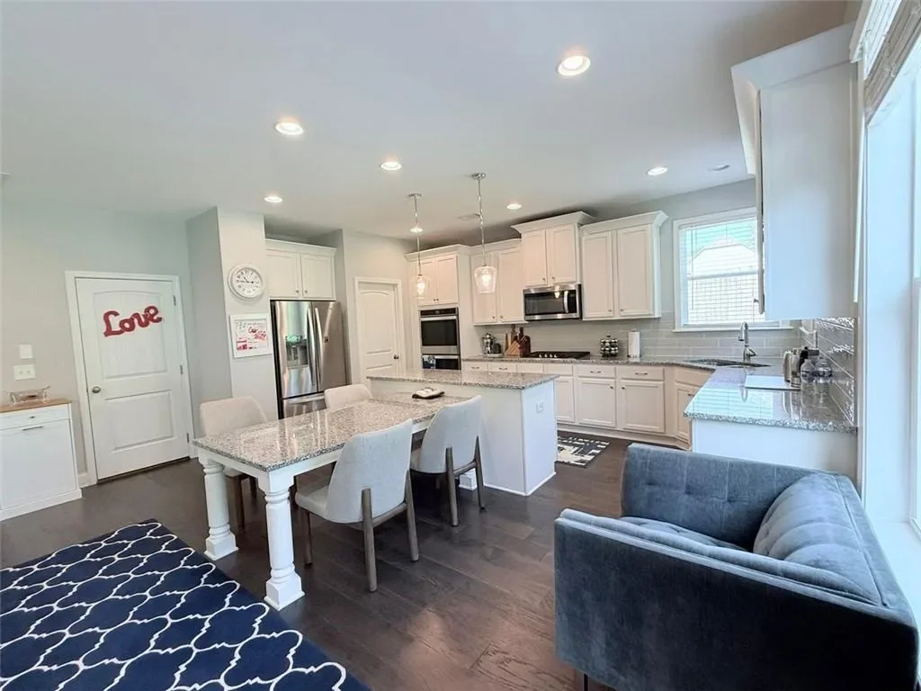 7055 CONCORD BROOK Lane, Cumming, Georgia, United States. - Photo 2