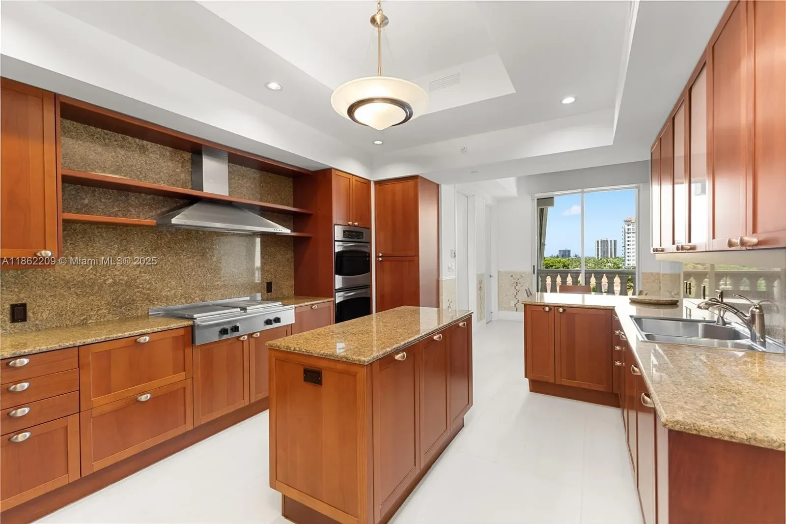19925 NE 39th Pl 603, Aventura, Florida, United States. - Photo 9
