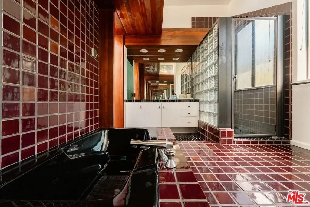 3372 Longridge Terrace, Los Angeles, California, United States. - Photo 7