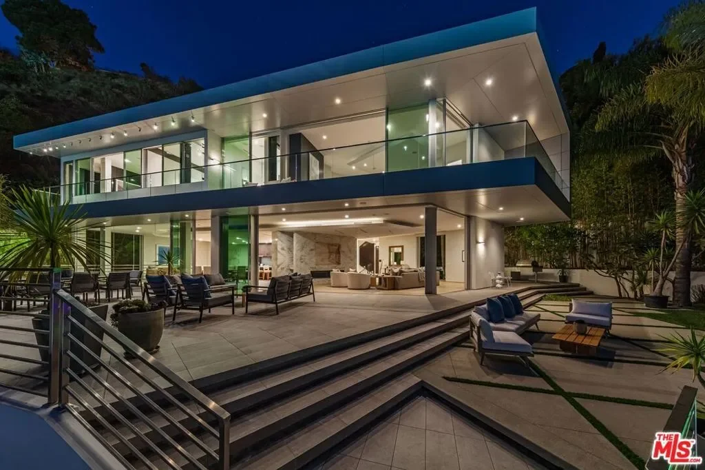 1895 Rising Glen Road, Los Angeles, California, United States. - Photo 34