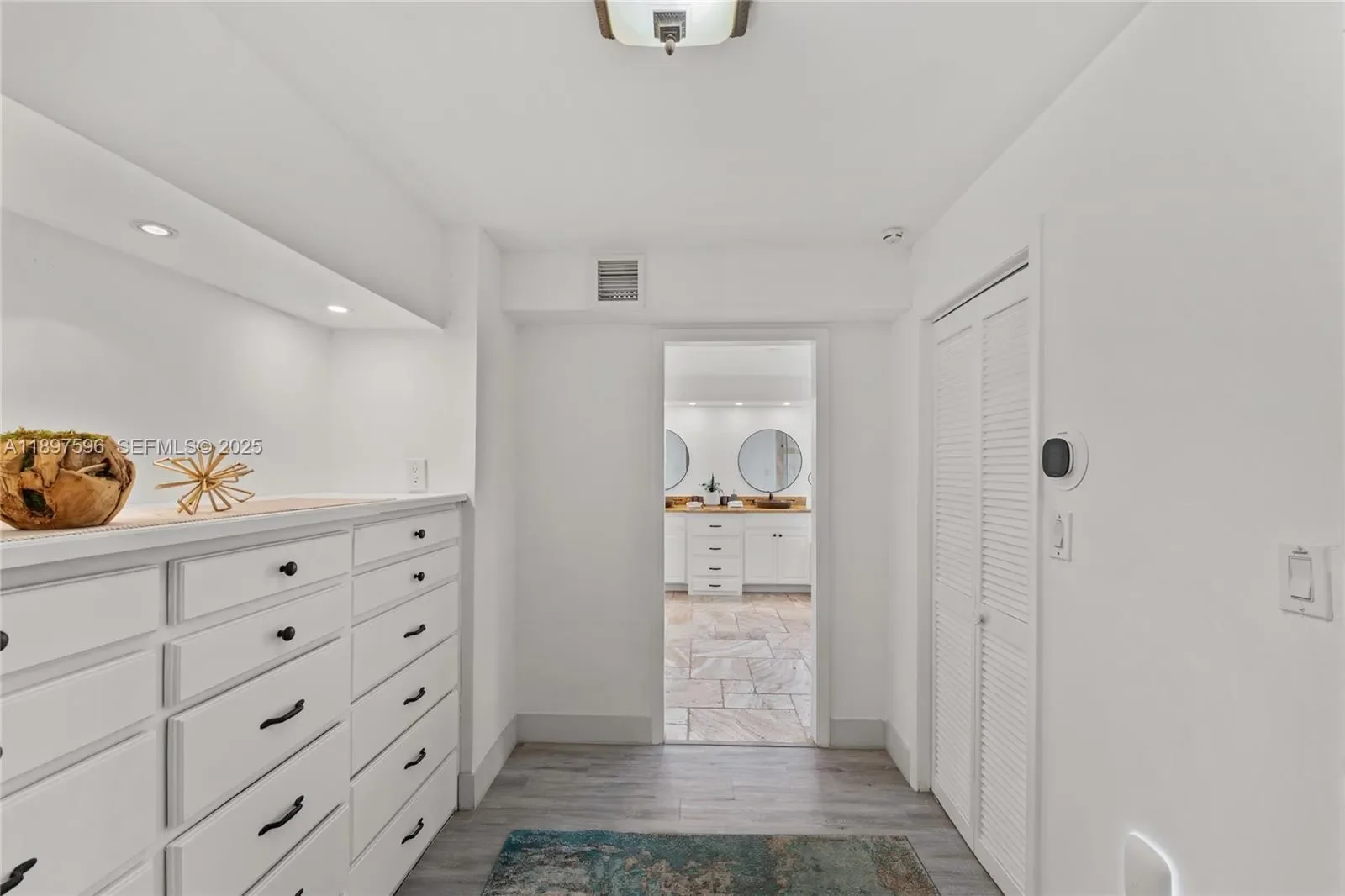 1809 Coral Gardens Dr, Fort Lauderdale, Florida, United States. - Photo 5