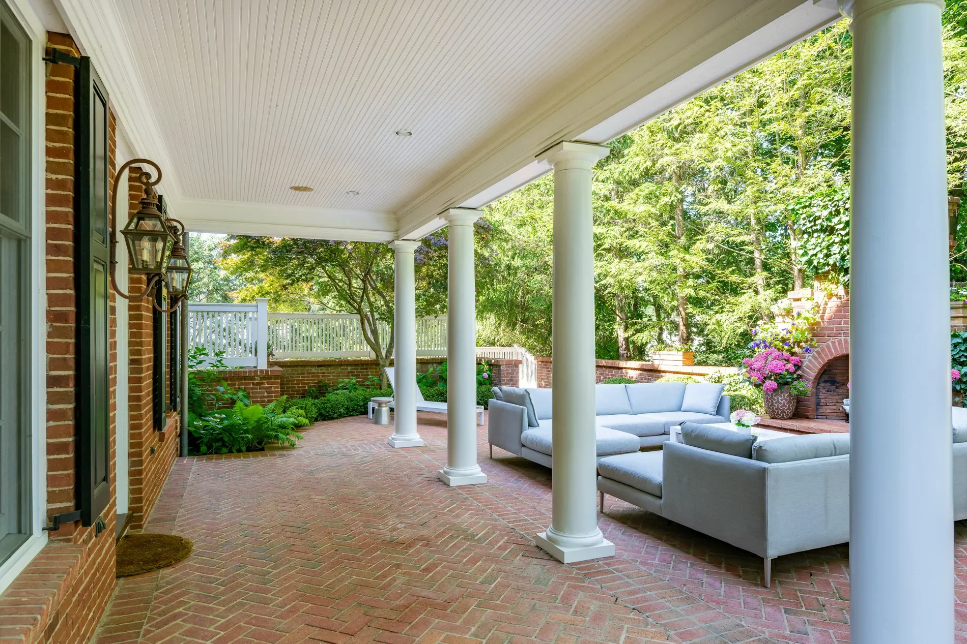 354 South Avenue, New Canaan, CT 06840, New Canaan, Connecticut, United States. - Photo 27