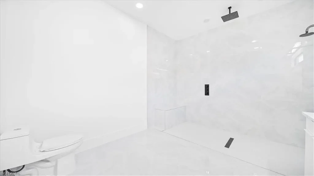Gallery photo 10