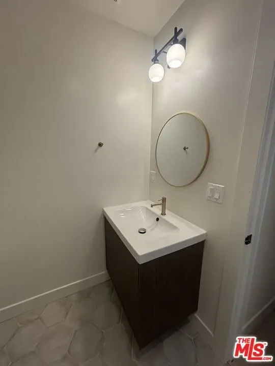 16130 Devonshire Street, Los Angeles, California, United States. - Photo 14