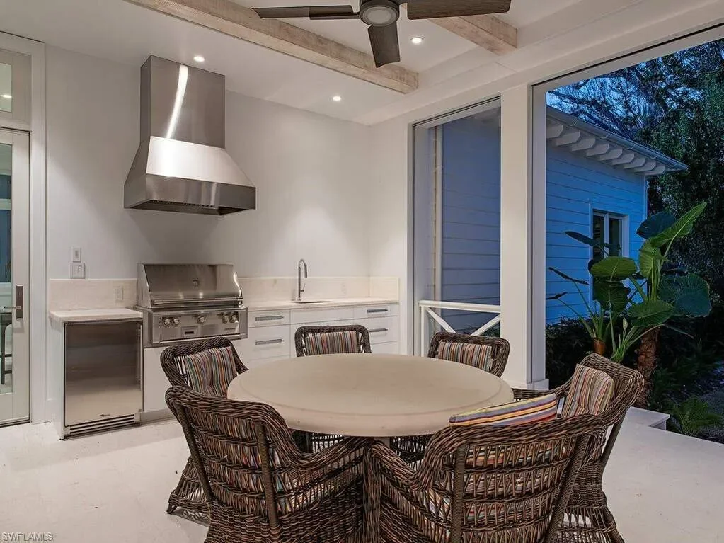 Naples, FL, 34102, USA, Naples, Florida, United States. - Photo 18