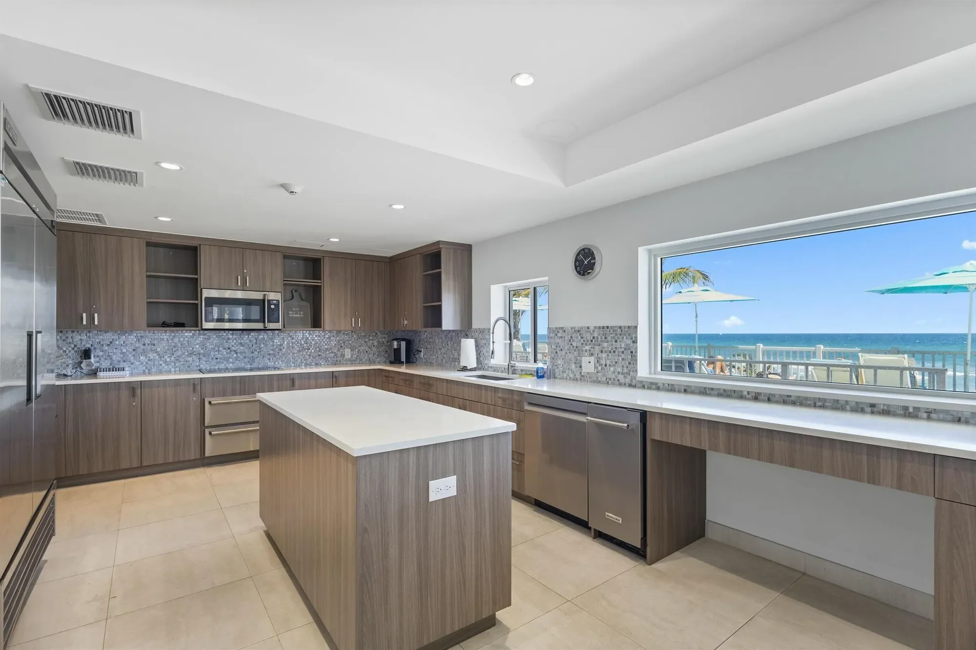 4750 S Ocean Boulevard, Boca Raton, Florida, United States. - Photo 24