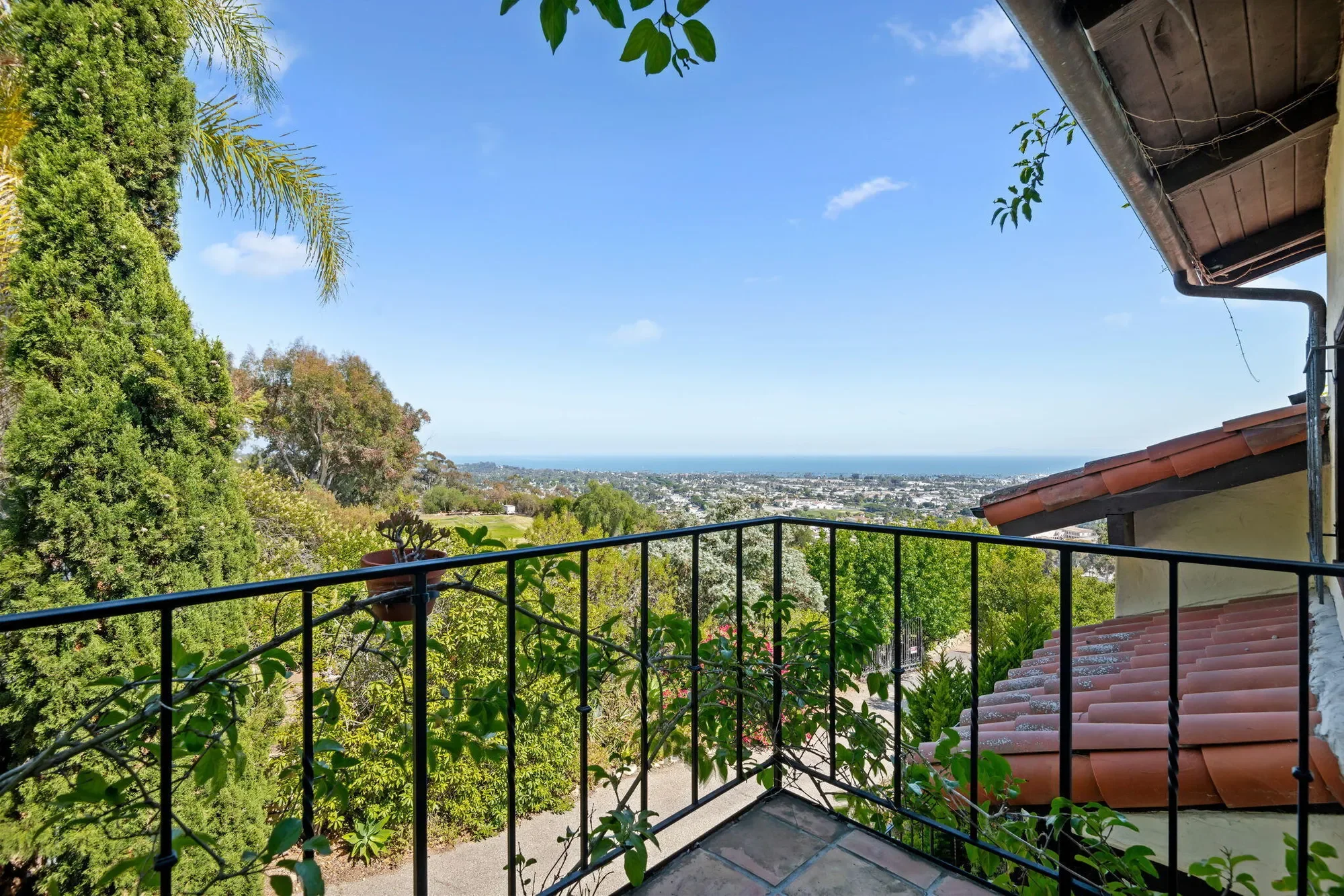 1403 Alameda Padre Serra, Santa Barbara, California, United States. - Photo 16