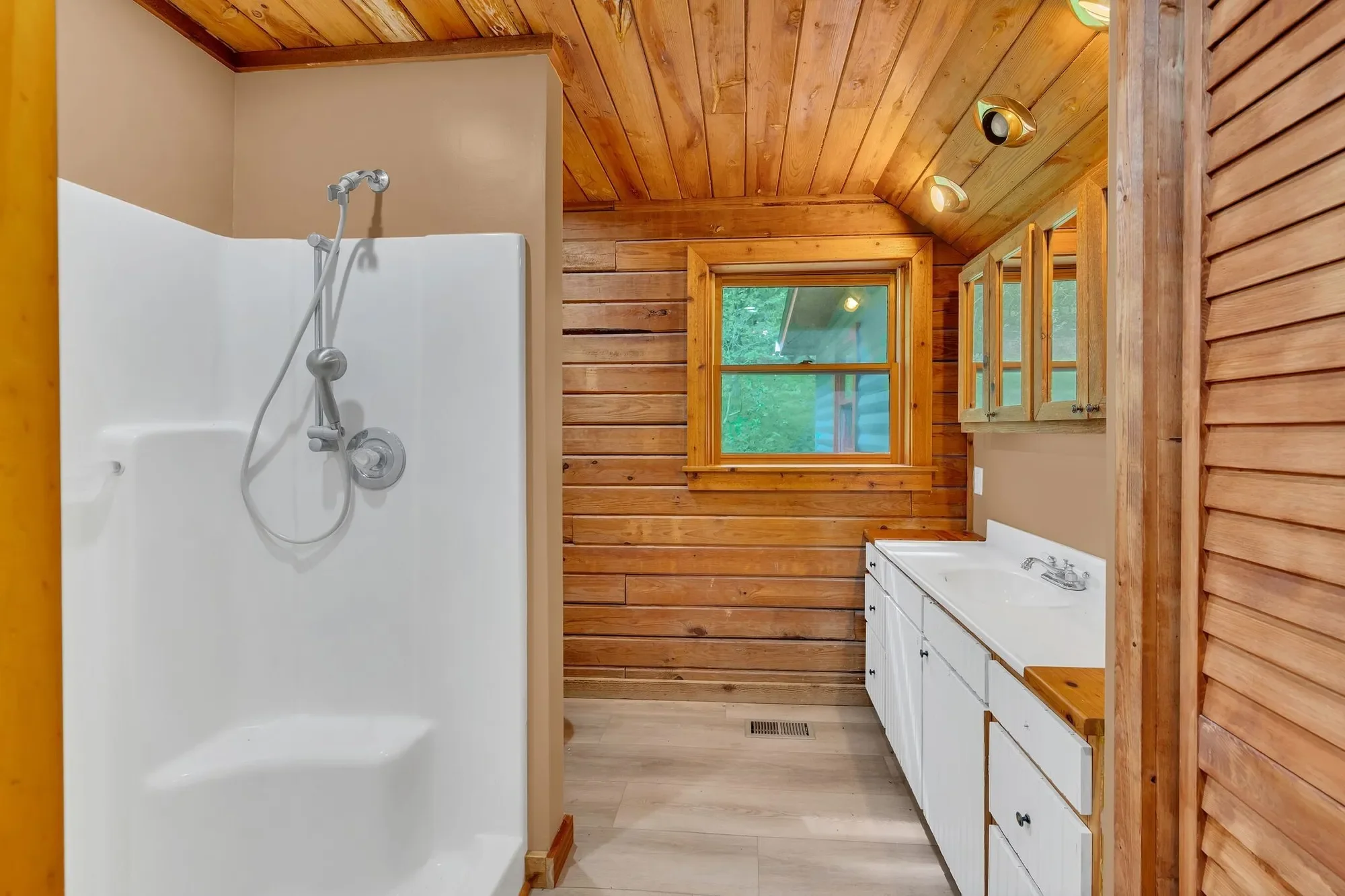 6341 McDaniel Rd, College Grove, TN, 37046, USA, College Grove, Tennessee, United States. - Photo 29