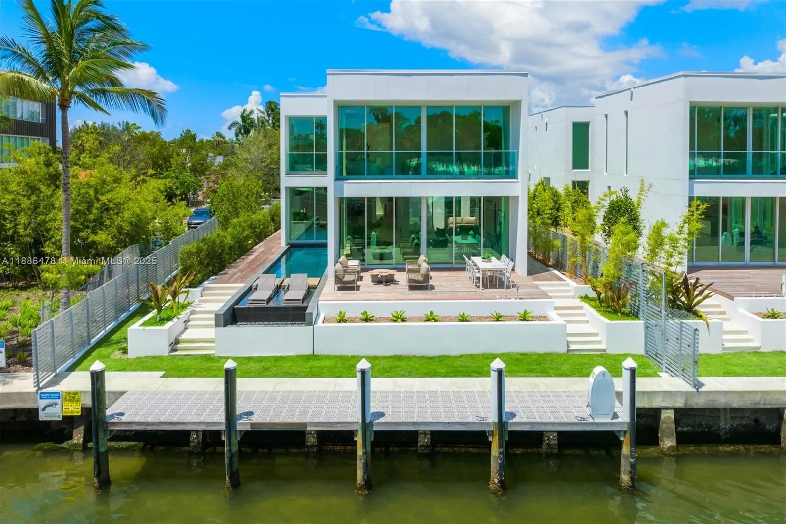 1011 W 48th St 8, Miami Beach, Florida, United States. - Hero Image