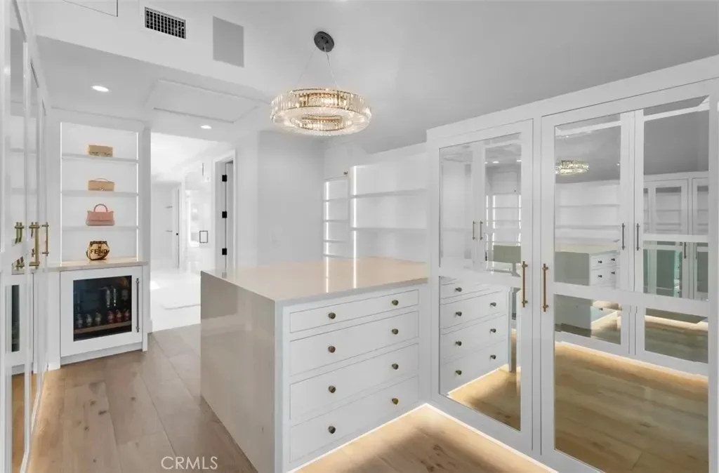 2401 Bayshore Drive, Newport Beach, California, United States. - Photo 11