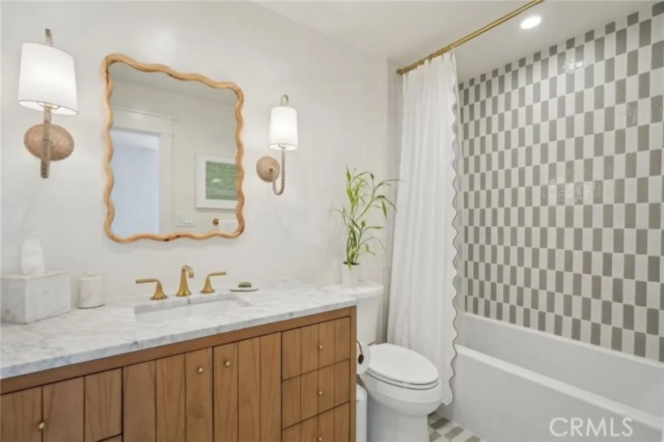 3013 Poinsettia, Manhattan Beach, California, United States. - Photo 22