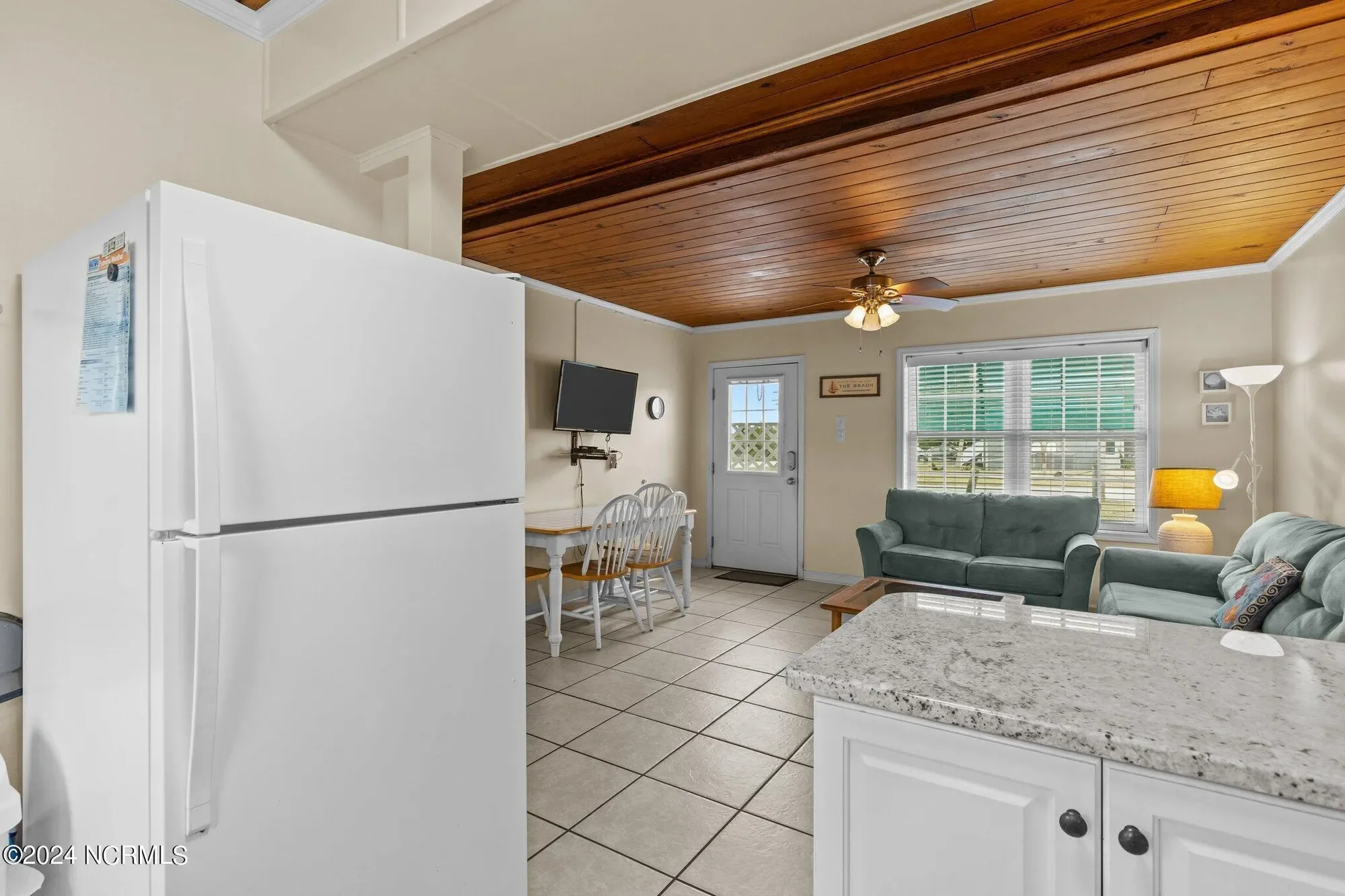 103 24th Street, Emerald Isle, North Carolina, United States. - Photo 5
