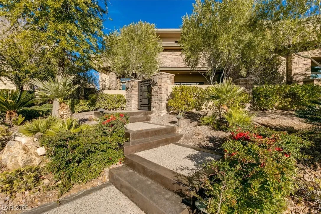 30 Meadowhawk Lane, Las Vegas, Nevada, United States. - Photo 34