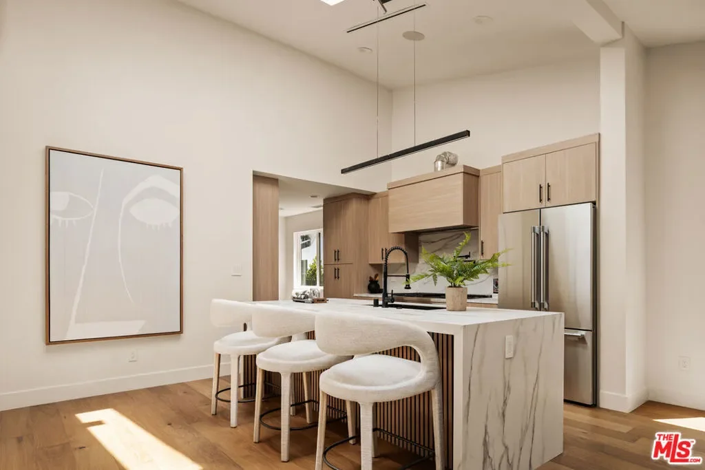 4615 Cedros Avenue, Los Angeles, California, United States. - Photo 7