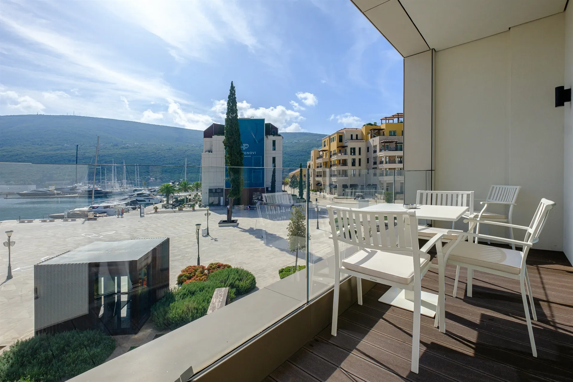 Azure Street, Kumbor, Herceg Novi, Kumbor, Herceg Novi Municipality, Montenegro. - Photo 10