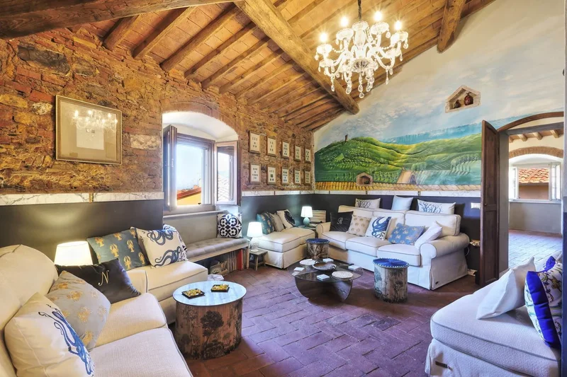 Prestigious Apartment for Sale in Castagneto Carducci