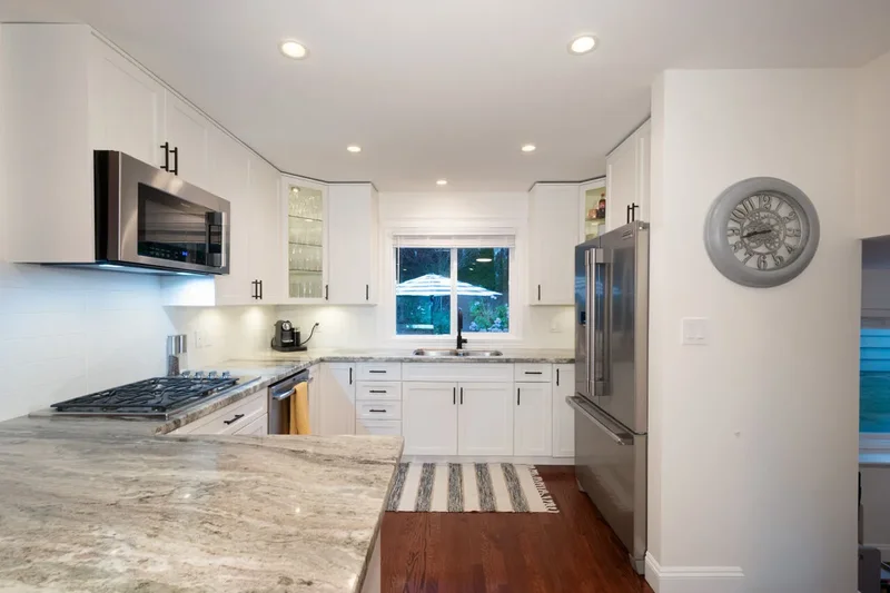125 April Rd, Port Moody, BC V3H 3M4, Canada, Port Moody, British Columbia, Canada. - Photo 19