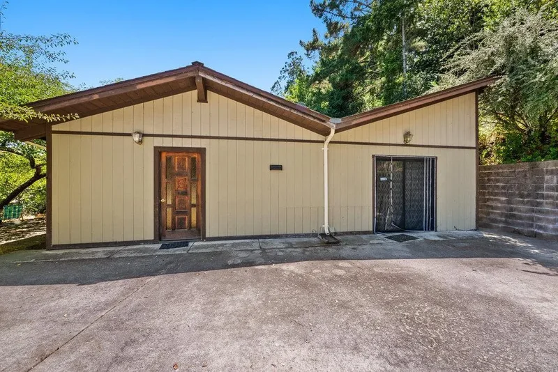 1239 La Madrona Drive, Santa Cruz, California, United States. - Photo 41