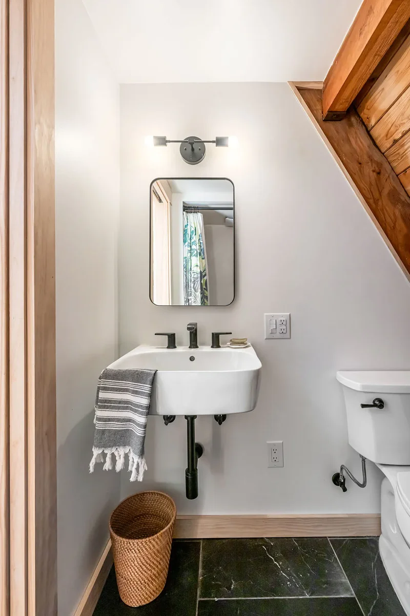 360 Banjo Branch Road, Burnsville, NC 28714, 28714, North Carolina, United States. - Photo 28