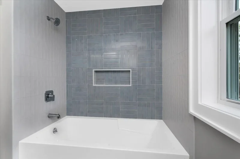 5 Jennifer Drive Units A & B, Merrimack, NH 03054, Merrimack, New Hampshire, United States. - Photo 18