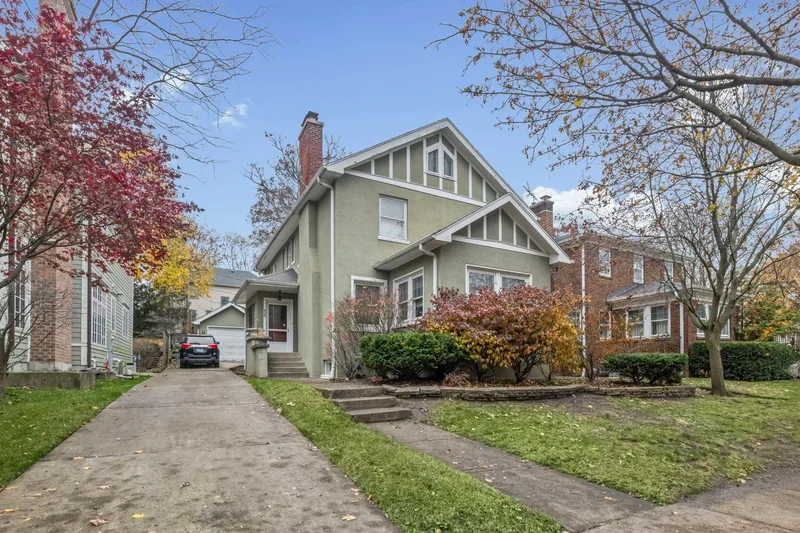 Single Family Home/House - Winnetka - United States