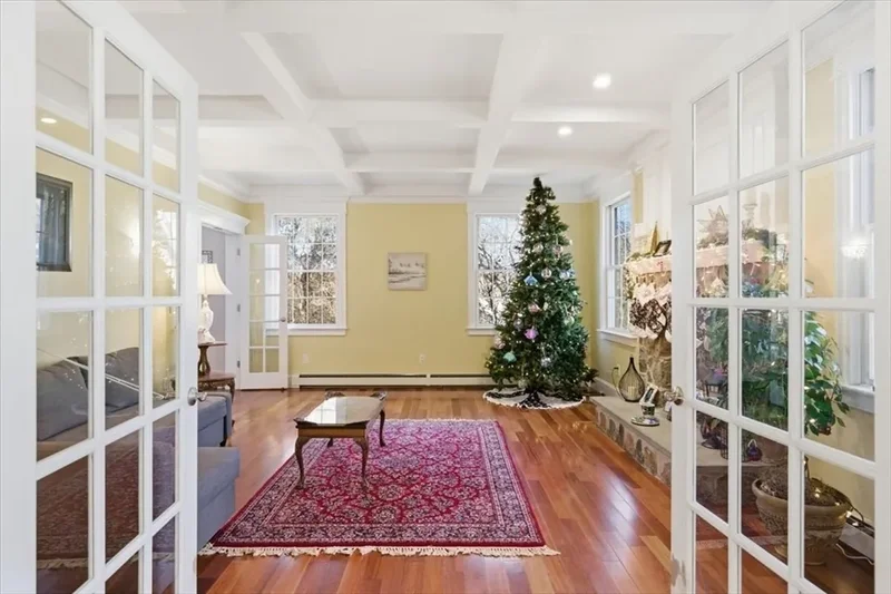 6 Louis Ave, Bourne, MA 02532, Bourne, Massachusetts, United States. - Photo 18