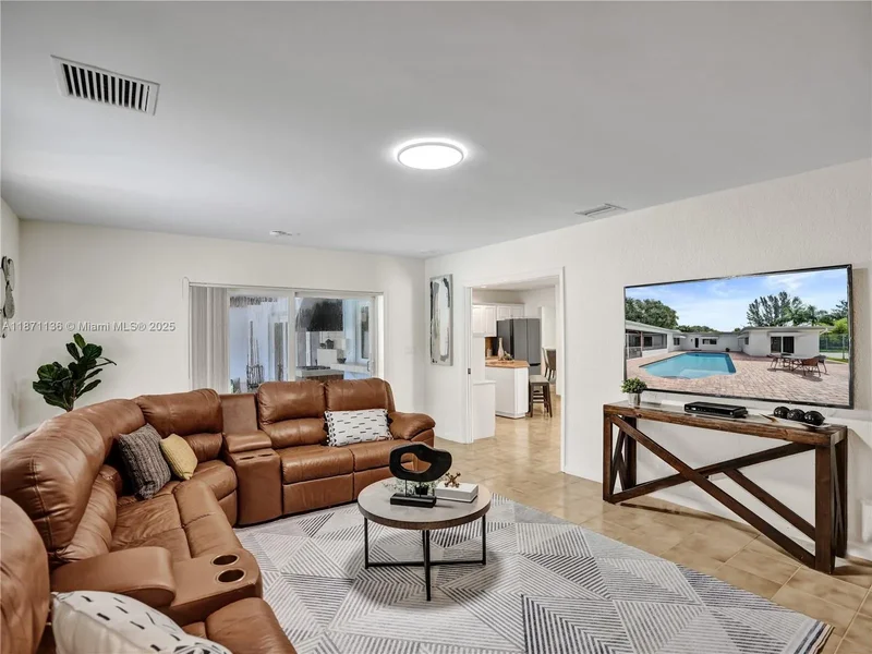 11300 Shady Lane, Plantation, FL 33325, Davie, Florida, United States. - Photo 69