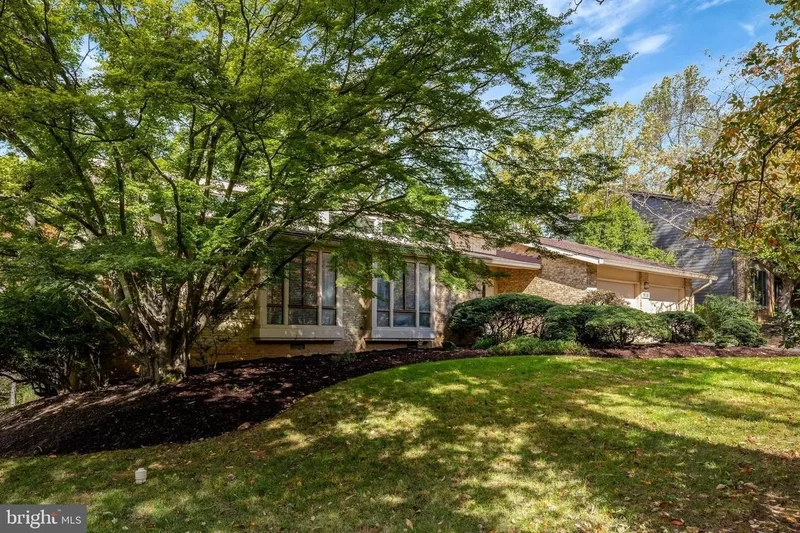 9118 CRICKLEWOOD CT, VIENNA, VA, 22182, USA, Wolf Trap, Virginia, United States. - Photo 6