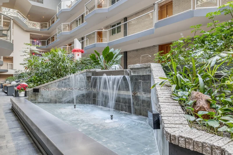 76 Rue Dalhousie 451, Quebec City, Quebec, Canada. - Photo 32