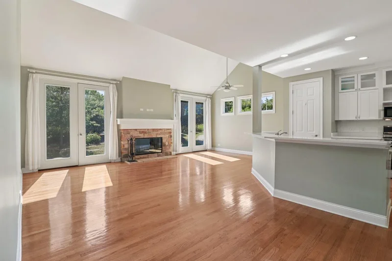 40418 South Newport Drive, Antioch, IL 60002, Antioch, Illinois, United States. - Photo 30