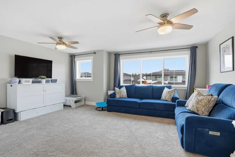 8211 NE 168TH PL , Vancouver, WA 98682, Vancouver, Washington, United States. - Photo 15