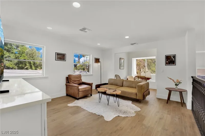 2160 Pueblo Circle, Las Vegas, Nevada, United States. - Photo 35