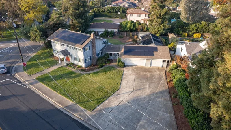 3327 Country Club Boulevard, Stockton, CA 95204, Stockton, California, United States. - Photo 62