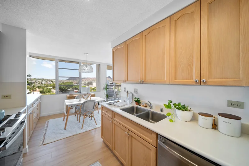 2825 S King Street , 1001, Honolulu, HI 96826, Honolulu, Hawaii, United States. - Photo 4