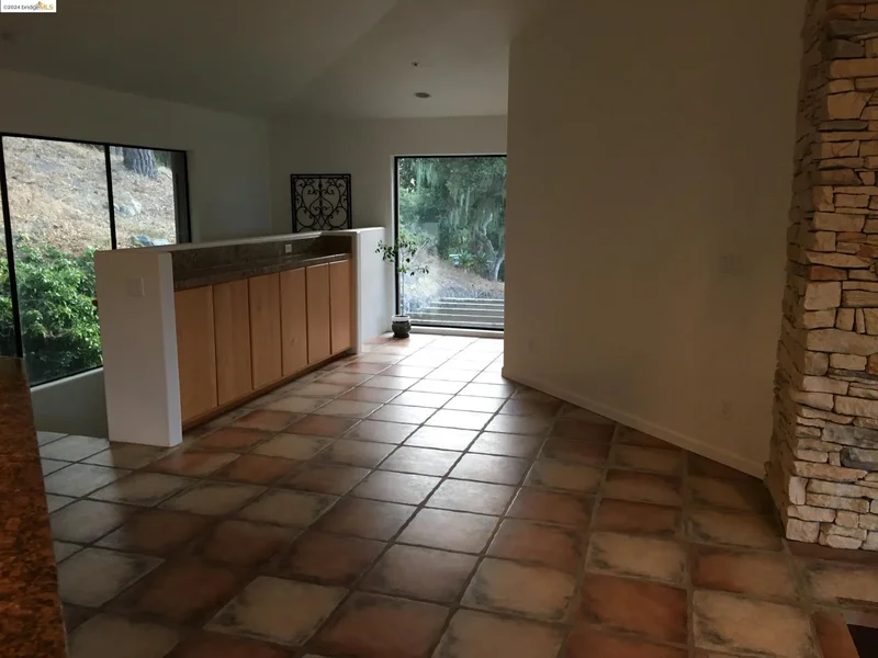 25435 Hidden Mesa RD, Monterey, California, United States. - Photo 27
