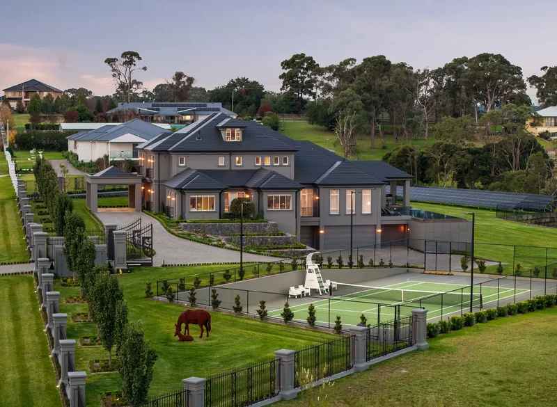 The One Le Mansion