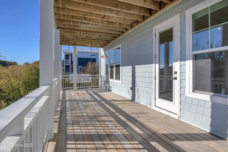 611 Third Street S, Carolina Beach, North Carolina, United States. - Photo 60