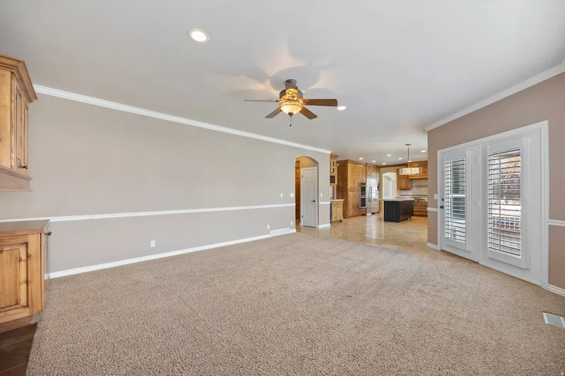13353 S PEACH ORCHARD CT, Draper, Utah, United States. - Photo 37