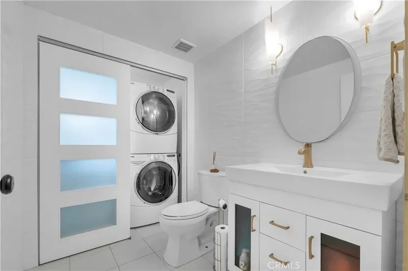 4758 La Villa Marina J, Marina del Rey, California, United States. - Photo 37