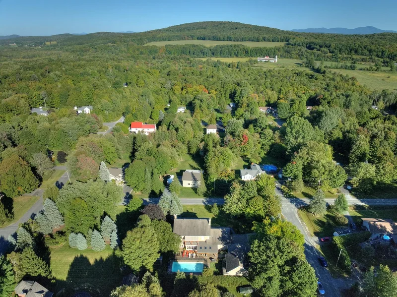 2496 Rue de L'Islet, Dunham, Quebec, Canada. - Photo 55