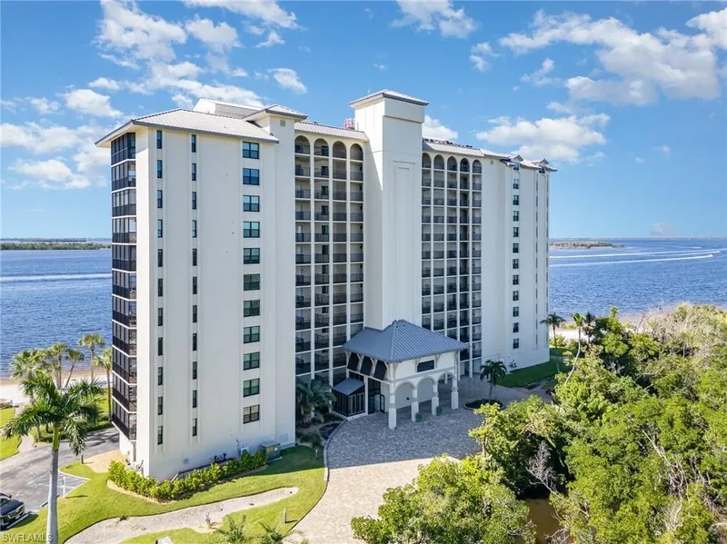 17080 Harbour Point DR 7C, FORT MYERS, FL 33908, Fort Myers, Florida, United States. - Photo 9