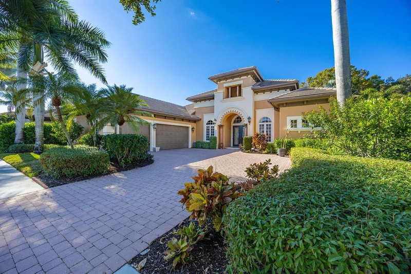 9034 Shenendoah Circle, Naples, FL 34113, Naples, Florida, United States. - Photo 12