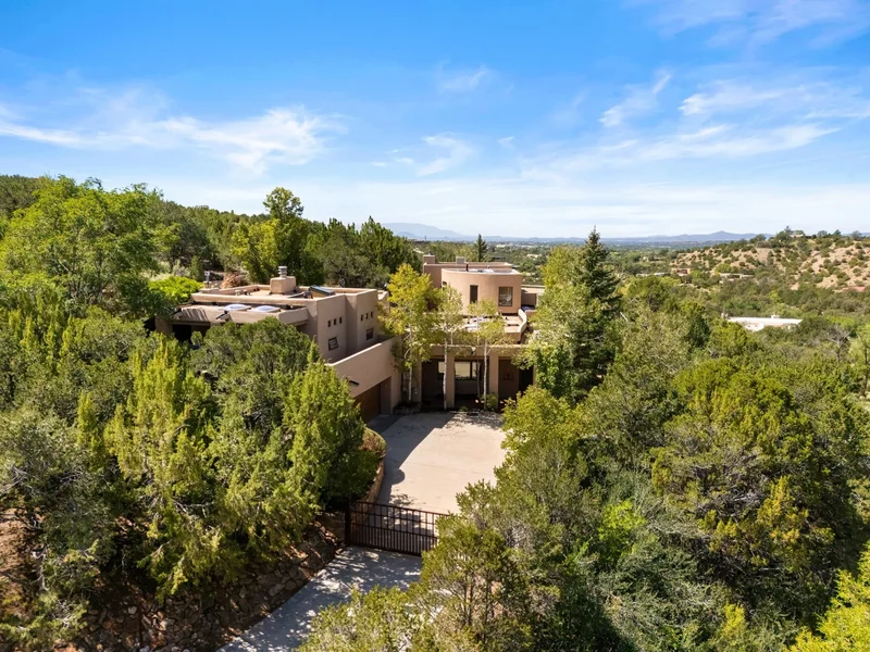 1256 Vallecita Drive, Santa Fe, NM 87501, Santa Fe, New Mexico, United States. - Photo 48