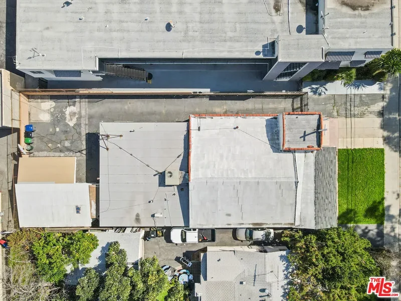 317 W Palmer Avenue, Glendale, California, United States. - Photo 49