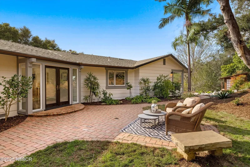 4356 Via Glorieta, Santa Barbara, CA 93110, Santa Barbara, California, United States. - Photo 8